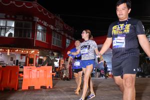 BIB: 3591, 3308
                            <button type="button" onclick="openModal(26263969)" class="btn btn-primary btn-sm float-right btn-popup" data-toggle="modal" data-target=".modal-high-quality">
                        <i class="fas fa-shopping-cart"></i> Add to Cart
                    </button>
                                            <button type="button" onclick="isThisMe(26263969, true)" class="btn btn-success btn-sm float-right btn-popup btn-isme hidden" data-toggle="tooltip" data-placement="bottom" title="นี่คือรูปของคุณใช่ไหม คลิกที่นี่เพื่อเอาเข้าอัลบั้ม">
                        <i class="fas fa-plus"></i> Add to album
                    </button>
                    <button type="button" onclick="isThisMe(26263969, false)" class="btn btn-warning btn-sm float-right btn-popup btn-isnotme hidden">
                        <i class="fas fa-ban"></i> Remove from album
                    </button>